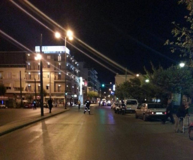 Αποκλεισμένη η πλατεία Αττικής