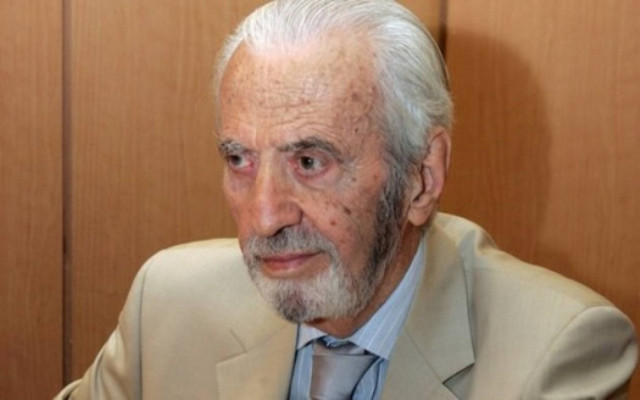 «Αποχαιρέτησαν» τον Δημήτρη Μπέη