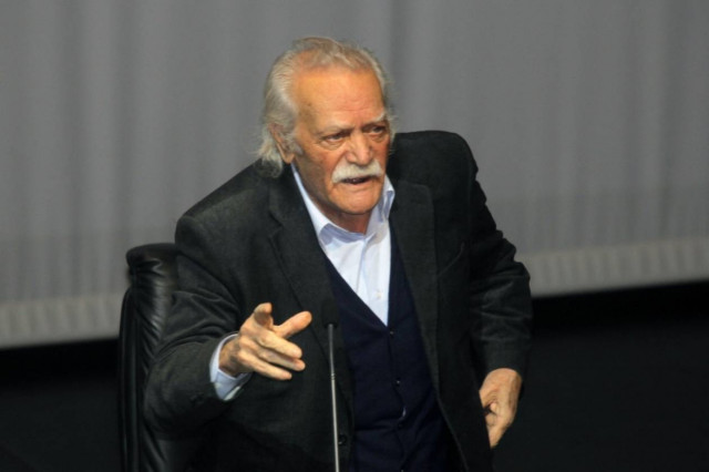 Γλέζος: «Η Χρυσή Αυγή δολοφονεί τις ελληνίδες ιδέες»