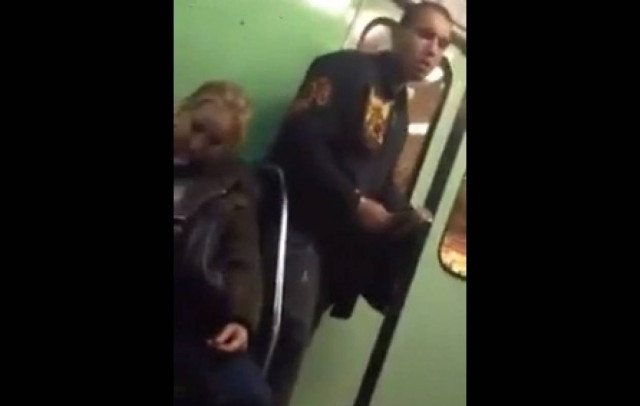 Κάμερα κινητού συλλαμβάνει ληστή την ώρα που κλέβει ένα iPhone