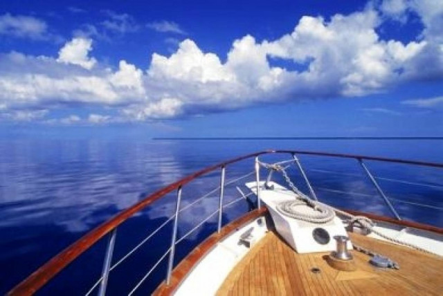 Κρουαζιέρες στο Αιγαίο κάνουν τουρκικές εταιρίες