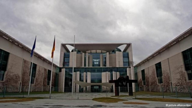 Πολλά ανοιχτά θέματα στην Ελλάδα βλέπει...το Βερολίνο