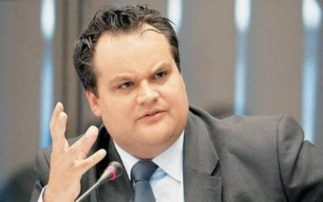 Ντε Γιάγκερ:Να διοριστεί επίτροπος στην Ελλάδα για την οικονομία