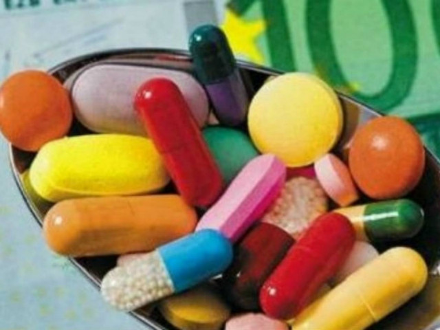 Κυβέρνηση: Δεν έχουμε πει «ναι» στην τρόικα για τη δραστική ουσία