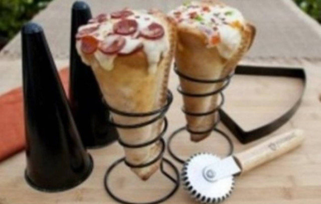 Pizza σε σχήμα χωνάκι παγωτό!