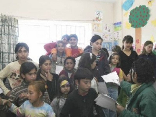 Γονείς ψήφισαν να διώξουν από το σχολείο μαθητές Ρομά