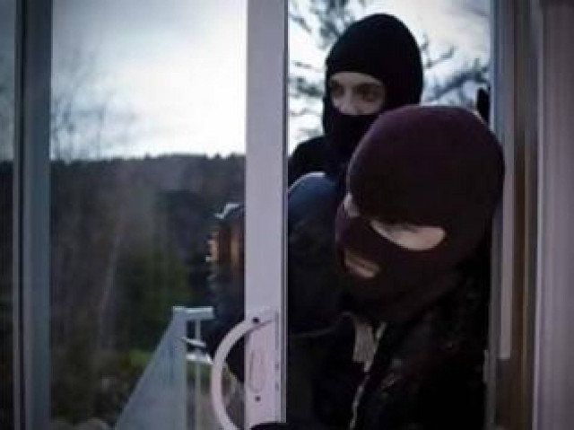 Εξαρθρώθηκε σπείρα διαρρηκτών στην Αττική