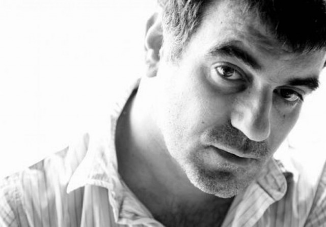 Βαξεβάνης στο Spiegel: «Εδώ όλοι είναι συνεργοί»