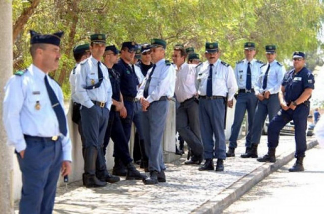 Στους δρόμους οι Πορτογάλοι αστυνομικοί