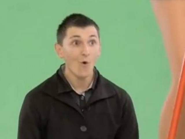 Απίστευτη φάρσα: Η φωτογράφος στην σκάλα δεν φοράει εσώρουχο!