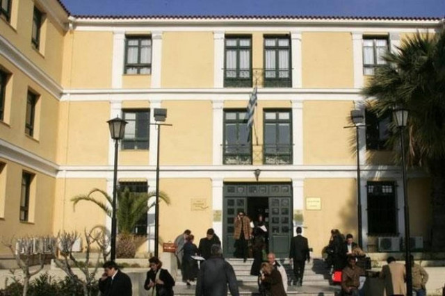 Τηλεφώνημα για βόμβα στα δικαστήρια της πρώην Σχολής Ευελπίδων