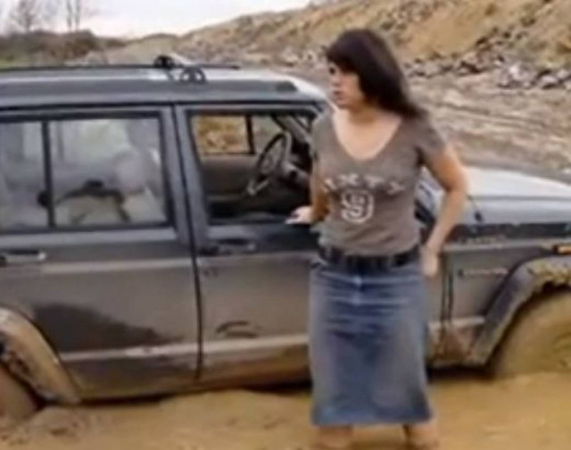 Οι 10...χειρότερες γυναίκες οδηγοί!