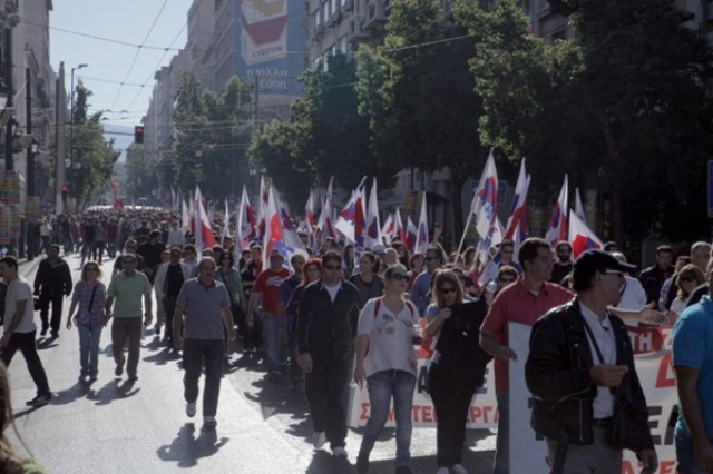 Κάλεσμα του ΠΑΜΕ στην συγκέντρωση της Κυριακής