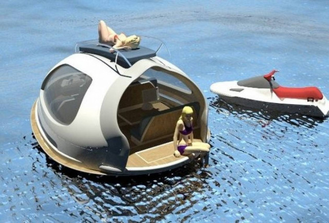 Μία θαλάσσια κάψουλα...(pics)