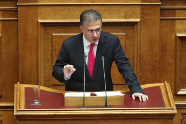 Γ. Μαυραγάνης: Φορολογούνται μόλις οι 965 από τις 16.580 off shore