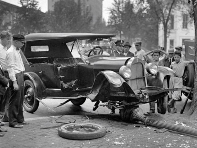 Πώς έγινε το πρώτο τροχαίο δυστύχημα στην Ελλάδα