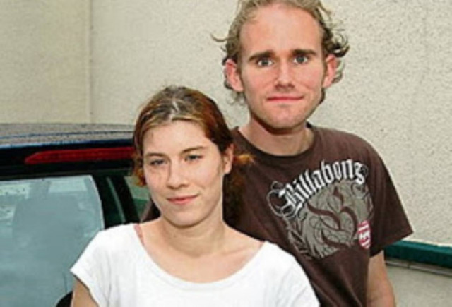 Άφησαν το παιδί τους στο πορτ-μπαγκάζ για να πάνε σε... συναυλία