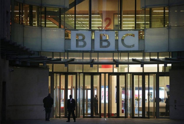 Διακοπή αποκαλυπτικής εκπομπής ΒΒC λόγω πολιτικού σκανδάλου