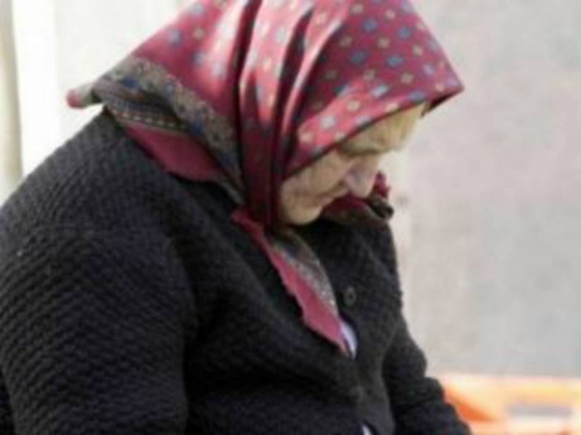 Πάτρα: Επιτέθηκαν σε ηλικιωμένη για έναν σταυρό