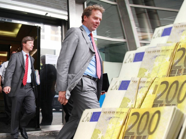 Στο φως η έκθεση της τρόικας: 32,6 δισ. επιπλέον θα χρειαστεί η Ελλάδα