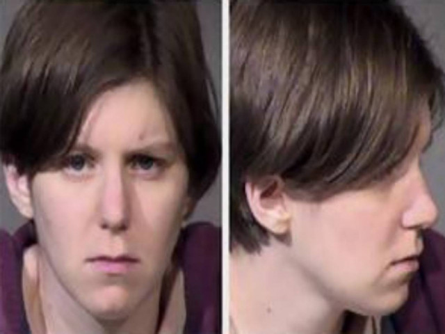 Διαβάστε για ποιο λόγο πήγε να πατήσει με το αυτοκίνητο τον άνδρα της!