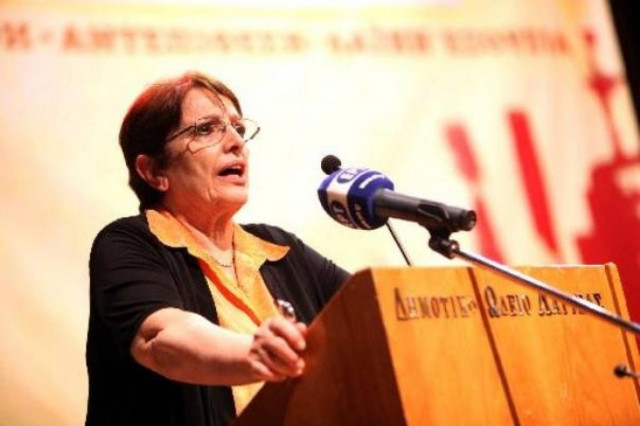 Περιοδεία της Παπαρήγα στους νομούς Λάρισας και Μαγνησίας