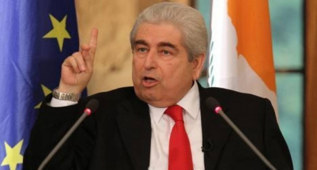 Έπεσε... στις €268.000 το εφάπαξ του Προέδρου Χριστόφια