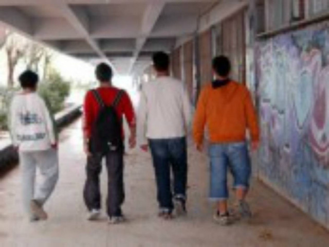 Αγρίνιο: Απειλούσε ανήλικο ότι θα τον δείρει αν δεν του δώσει 25 ευρώ