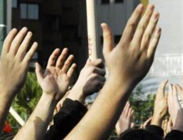 Στους δρόμους εργαζόμενοι και στη Θεσσαλονίκη