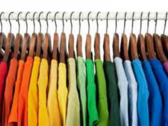 Ανήλικες είχαν βάλει «στο μάτι» μαγαζιά με ρούχα