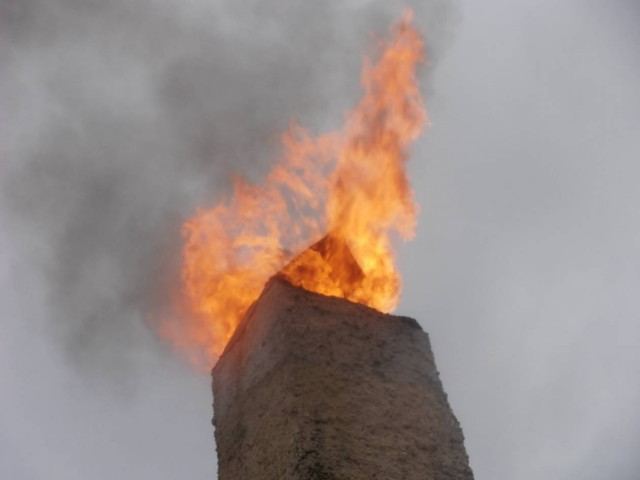 Φονικό στο Αγρίνιο: Τους σκότωσε για μία καμινάδα!