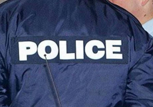 Γκρέμισαν τοίχο για να ληστέψουν χρηματοκιβώτιο