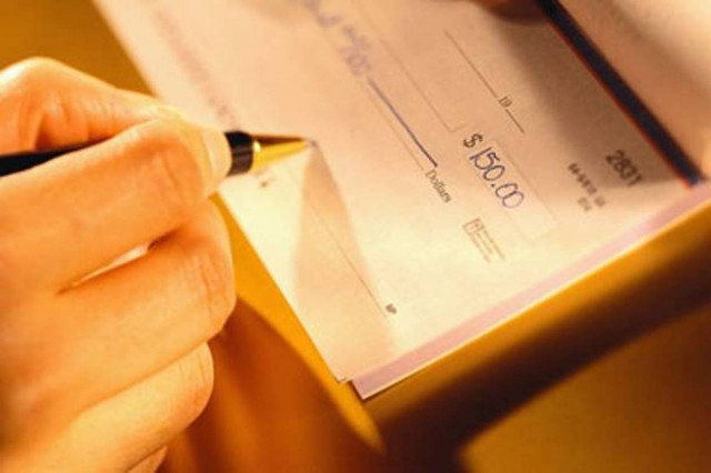 Σε 1,1 δισ. ευρώ ανήλθε η αξία ακάλυπτων επιταγών το 10μηνο 2012