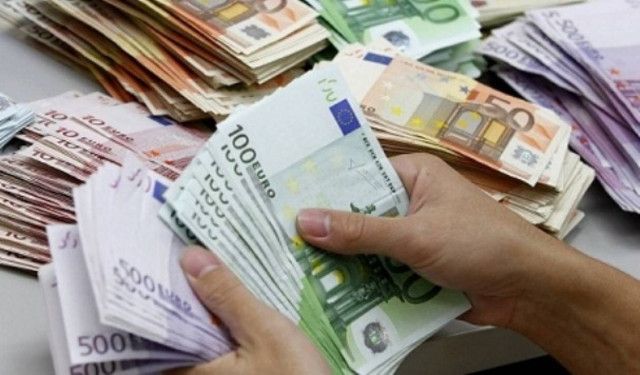 Ποια κρίση...Οι πολυεκατομμυριούχοι αυξάνονται ραγδαία