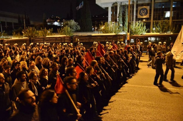 Συνολικά 48 προσαγωγές στην πορεία της Αθήνας
