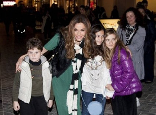 Αποκλειστικό: H Δέσποινα Βανδή καλωσορίζει τα Χριστούγεννα!