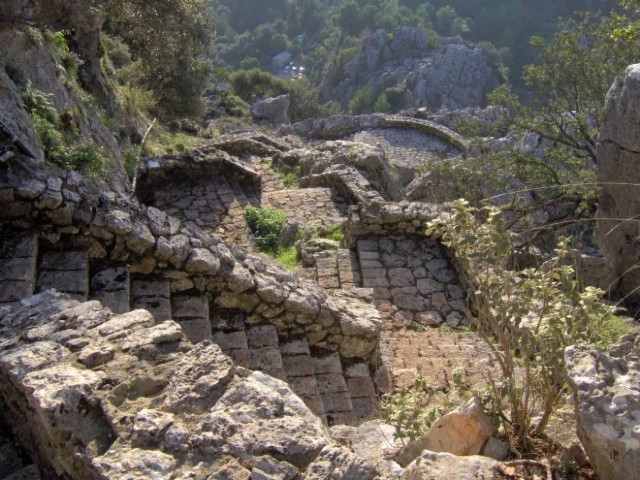 Το ιστορικό Σούλι έμεινε χωρίς εφορία-140 χλμ. μακριά πάνε οι κάτοικοι