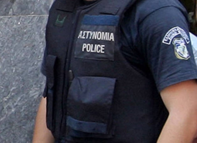 Ελεύθερος ο αστυνομικός που εμπλεκόταν σε εγκληματικές οργανώσεις