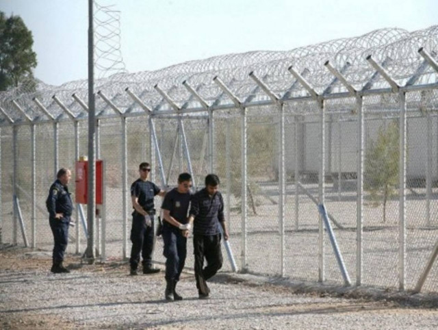 Απεργία πείνας στο κέντρο φιλοξενίας Κορίνθου