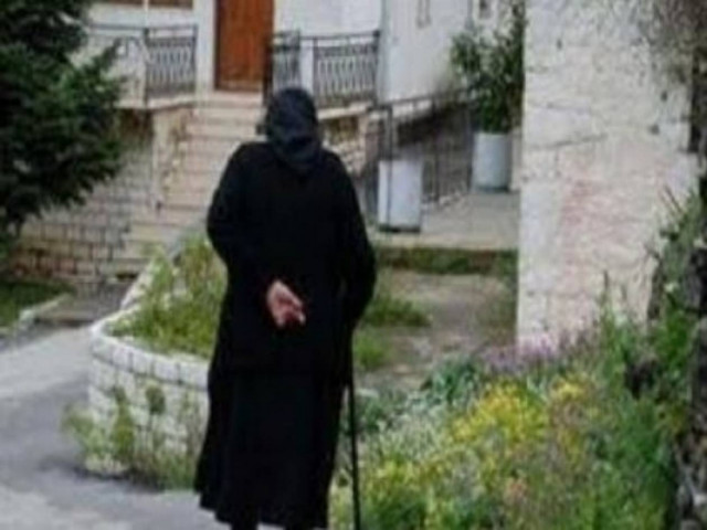 Εφιάλτη έζησε μια ηλικιωμένη για πέντε ευρώ