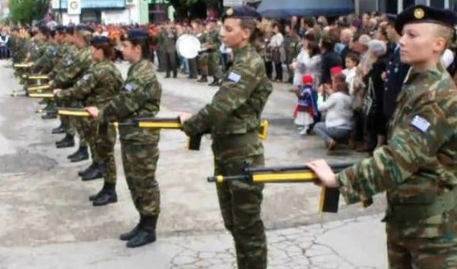 Τα κορίτσια της 50ης Ταξιαρχίας Πεζικού στο Σουφλί Έβρου