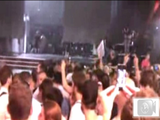 Βίντεο: Αποδοκιμασίες και νεύρα σε συναυλία της Μαντόνα!