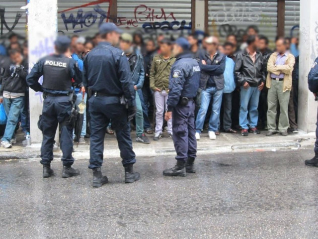 Πάνω από 700 προσαγωγές σε επιχείρηση «Ξένιος Ζευς» (video-pics)