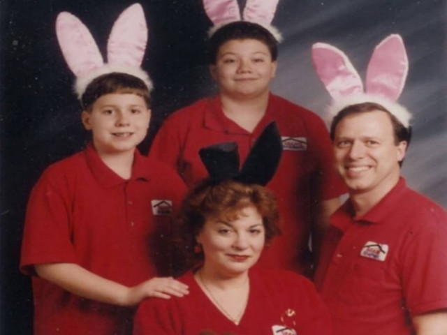 Οι... χειρότερες χριστουγεννιάτικες οικογενειακές φωτογραφίες!