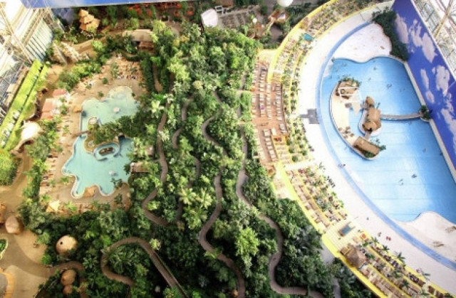 Η μεγαλύτερη τεχνητή τροπική θάλασσα του κόσμου βρίσκεται στη Γερμανία