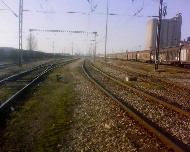 Τραγωδία στο Δομοκό! Πήδηξε στις ράγες του τρένου και διαμελίστηκε!