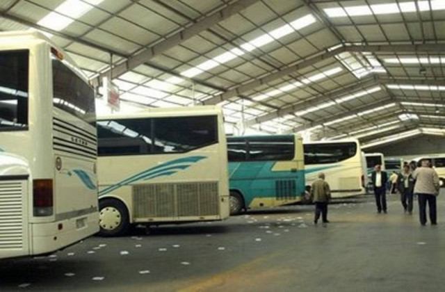 Διακινούσαν λαθραία τσιγάρα μέσω... κτελ!