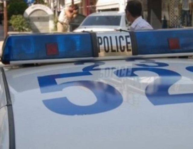 Καταδίωξη με πυροβολισμούς στην Αθηνών-Κορίνθου