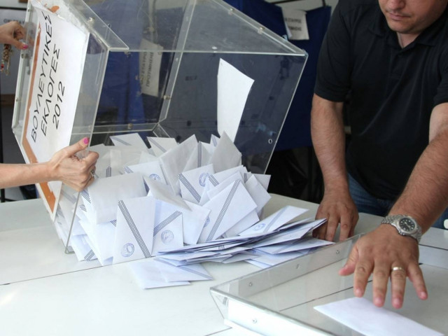 Δημοσκόπηση: Προηγείται με 2,2 μονάδες ο ΣΥΡΙΖΑ