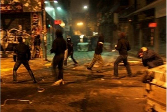 «Ντου» σε σύνδεσμο οπαδών του Ολυμπιακού στην Πετρούπολη!